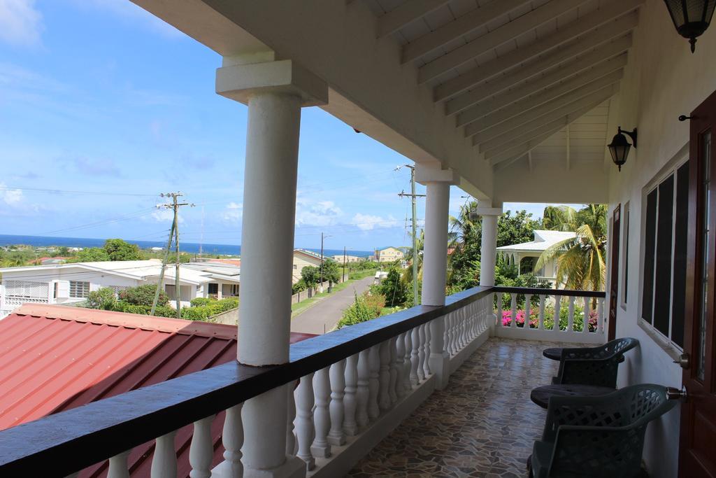 Fern Tree Bed And Breakfast Frigate Bay Ngoại thất bức ảnh